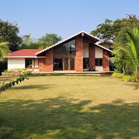 Casa Blanca 3Bhk W/Pool Near Mandwa, Alibaug Villa Alībāg Exteriör bild